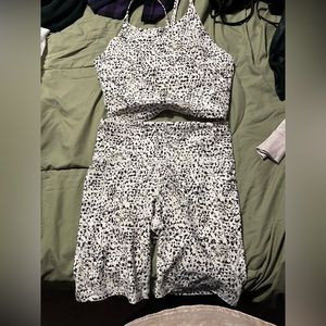 old navy workout set